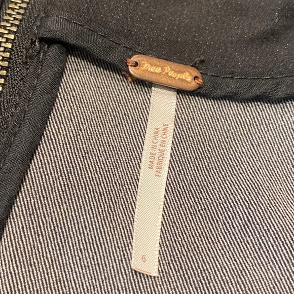 FREE PEOPLE Black Denim Skirt Frayed Hem Size 6 - Picture 3 of 6